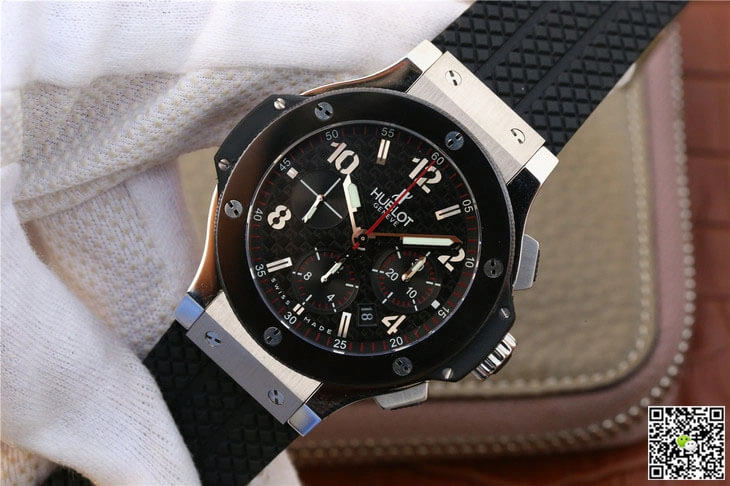 Hublot Big Bang 301.SB.131.RX V6 Factory 1:1 Best Edition Replica Watch Black Strap